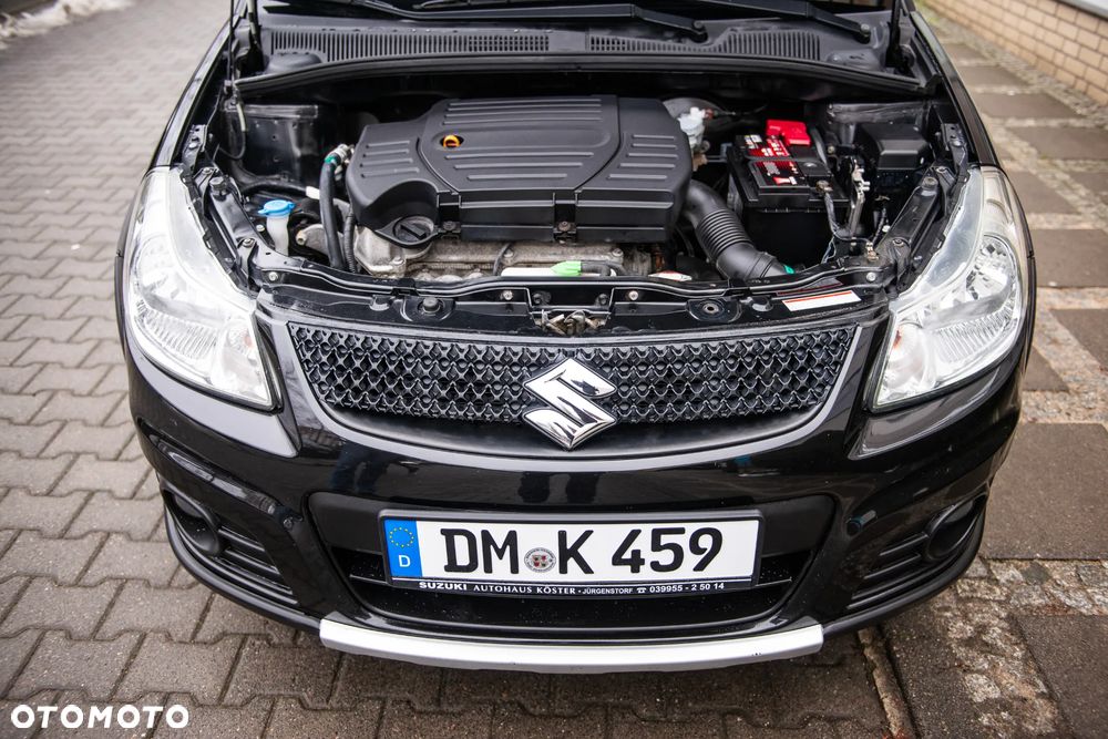 Suzuki SX4 1.6 Premium - 36