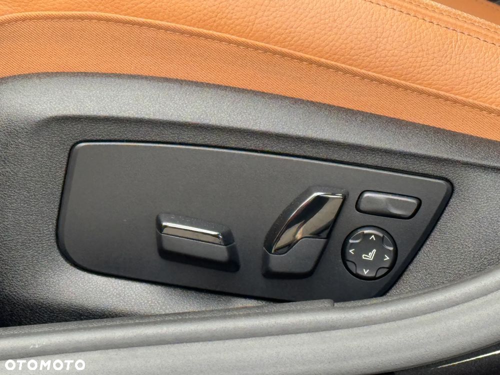 BMW Seria 5 - 21