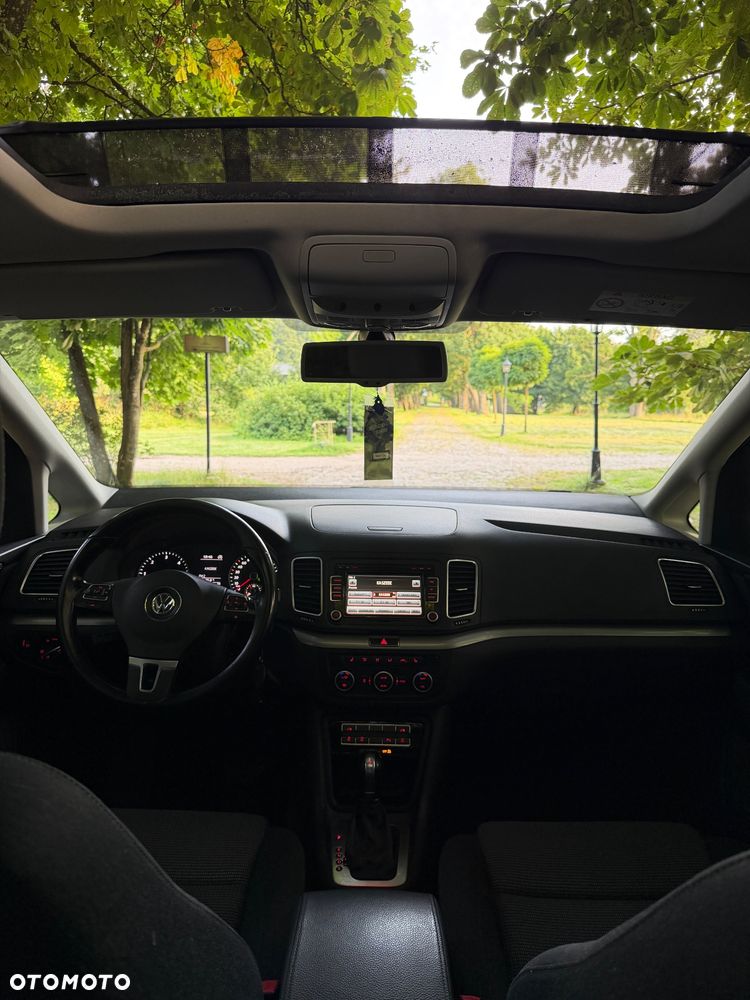 Volkswagen Sharan 2.0 TDI DSG BlueMotion Technology Highline - 13