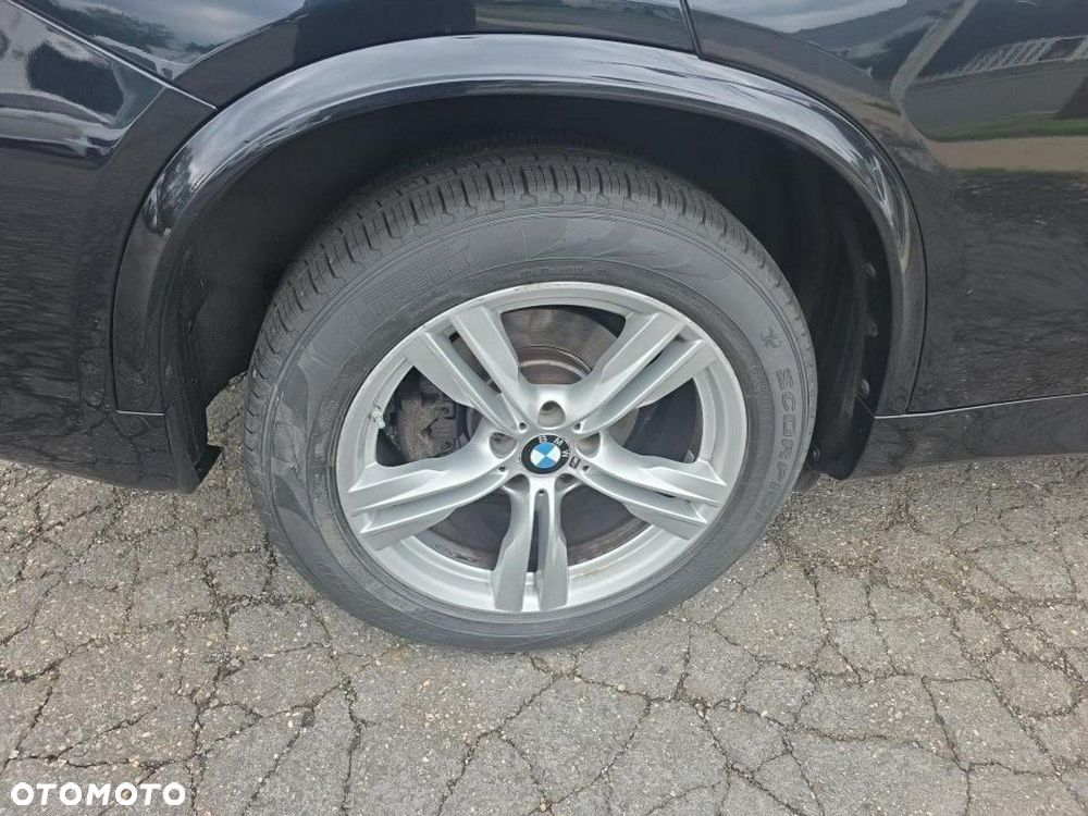 BMW X5 xDrive35i M Sport Edition - 16
