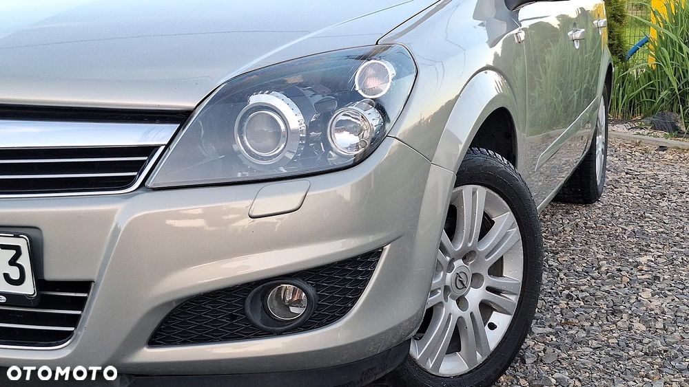 Opel Astra 1.6 - 28