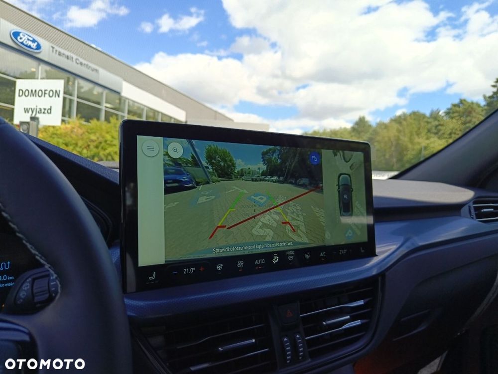 Ford Kuga - 17