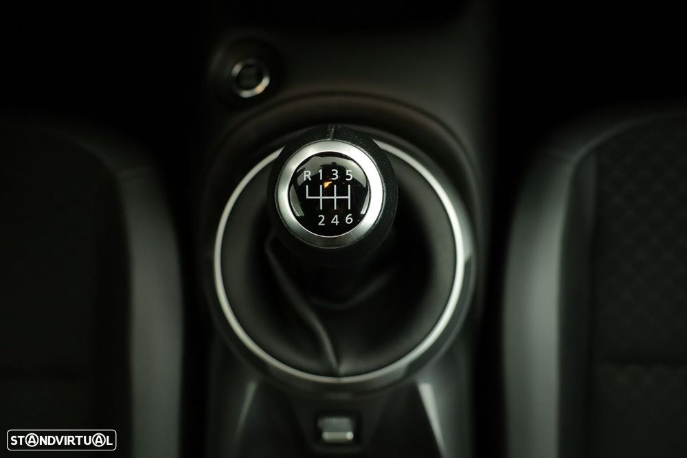 Nissan Juke 1.0 DIG-T N-Design Black - 13