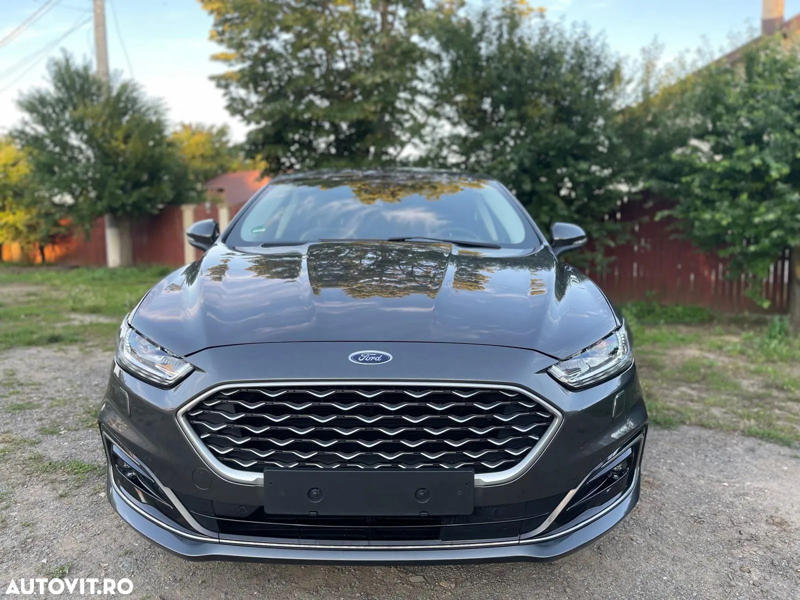 Ford Mondeo 2.0 HEV Vignale - 1