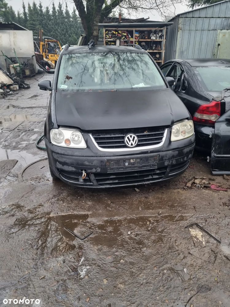 VW touran 1.9 tdi BKC/AVQ skrzynia 5b GQQ lakier LC9Z na części - 1
