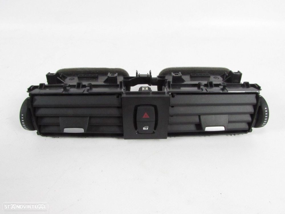 Grelha Central da Sofagem Seminovo/ Original BMW 3 (F30, F80)/BMW 3 Touring (F31...