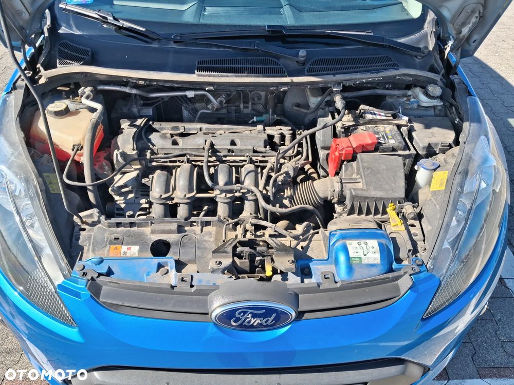 Ford Fiesta 1.4 Trend EU5 - 29