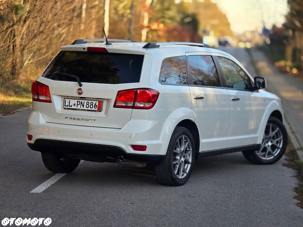 Fiat Freemont 2.0 Multijet Lounge - 4