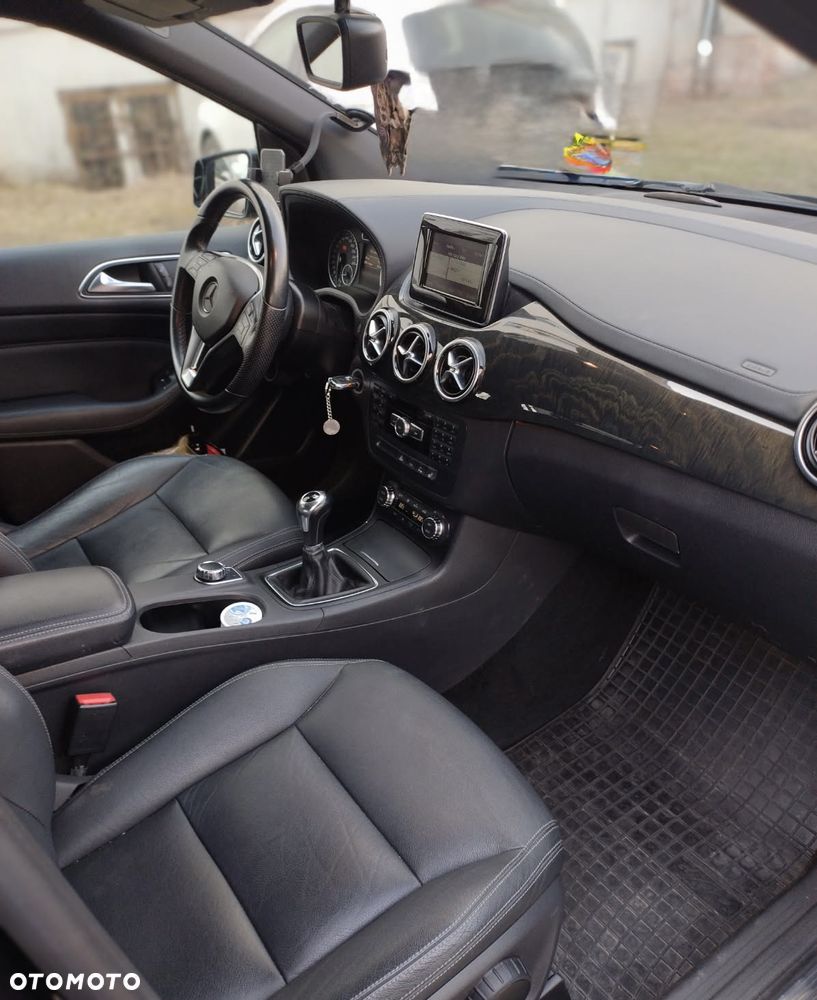 Mercedes-Benz Klasa B 200 CDI (BlueEFFICIENCY) - 5