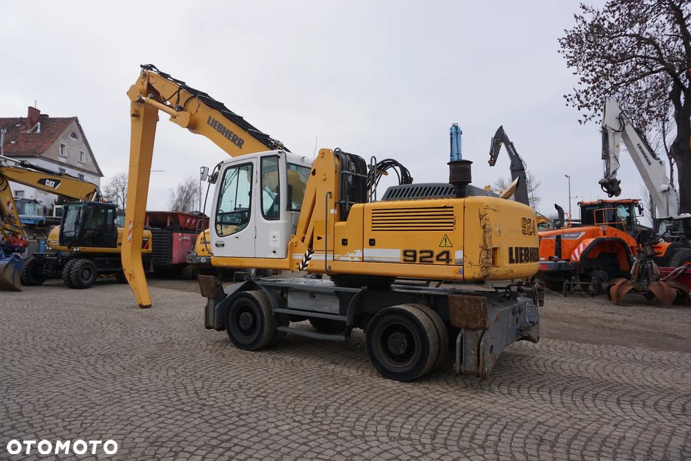 Liebherr A 924C - 5
