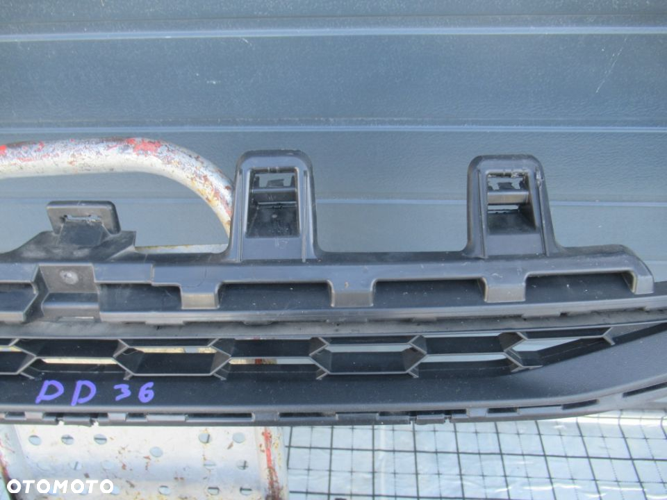 KRATKA PRZEDNIA ZDERZAKA VW VOLKSWAGEN UP! GTI LIFT 2016- - 4