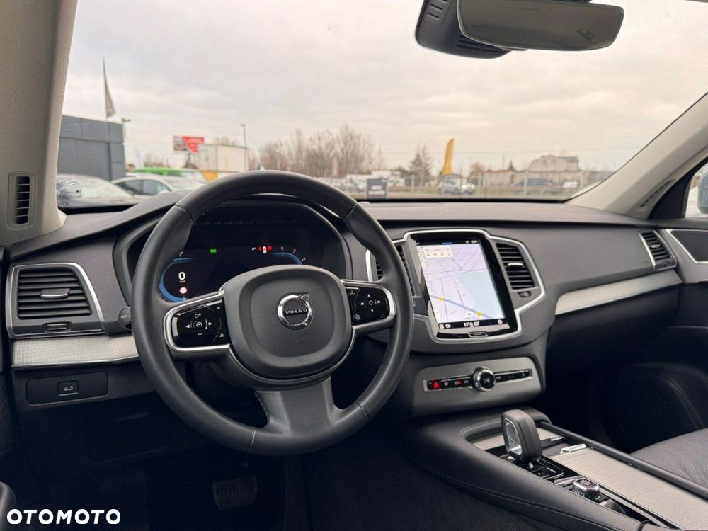 Volvo XC 90 D5 AWD Momentum 7os - 11