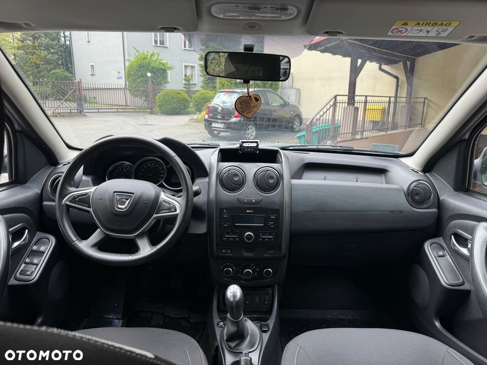 Dacia Duster 1.6 SCe Open S&S - 9