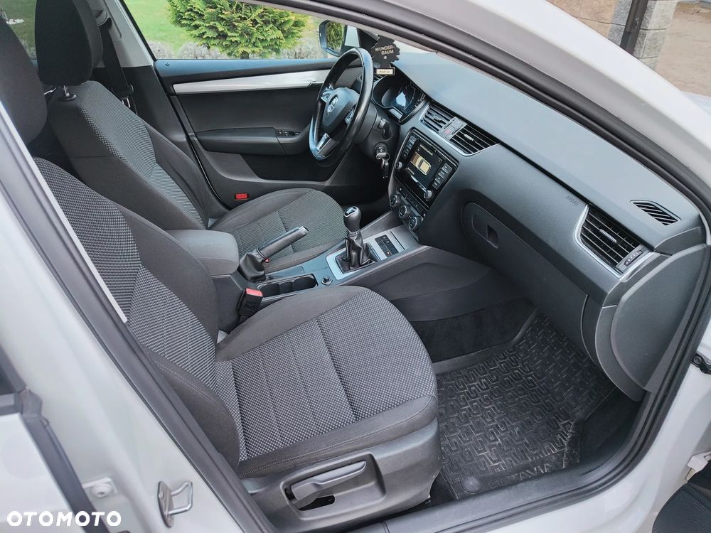 Skoda Octavia 1.2 TSI Ambition - 17