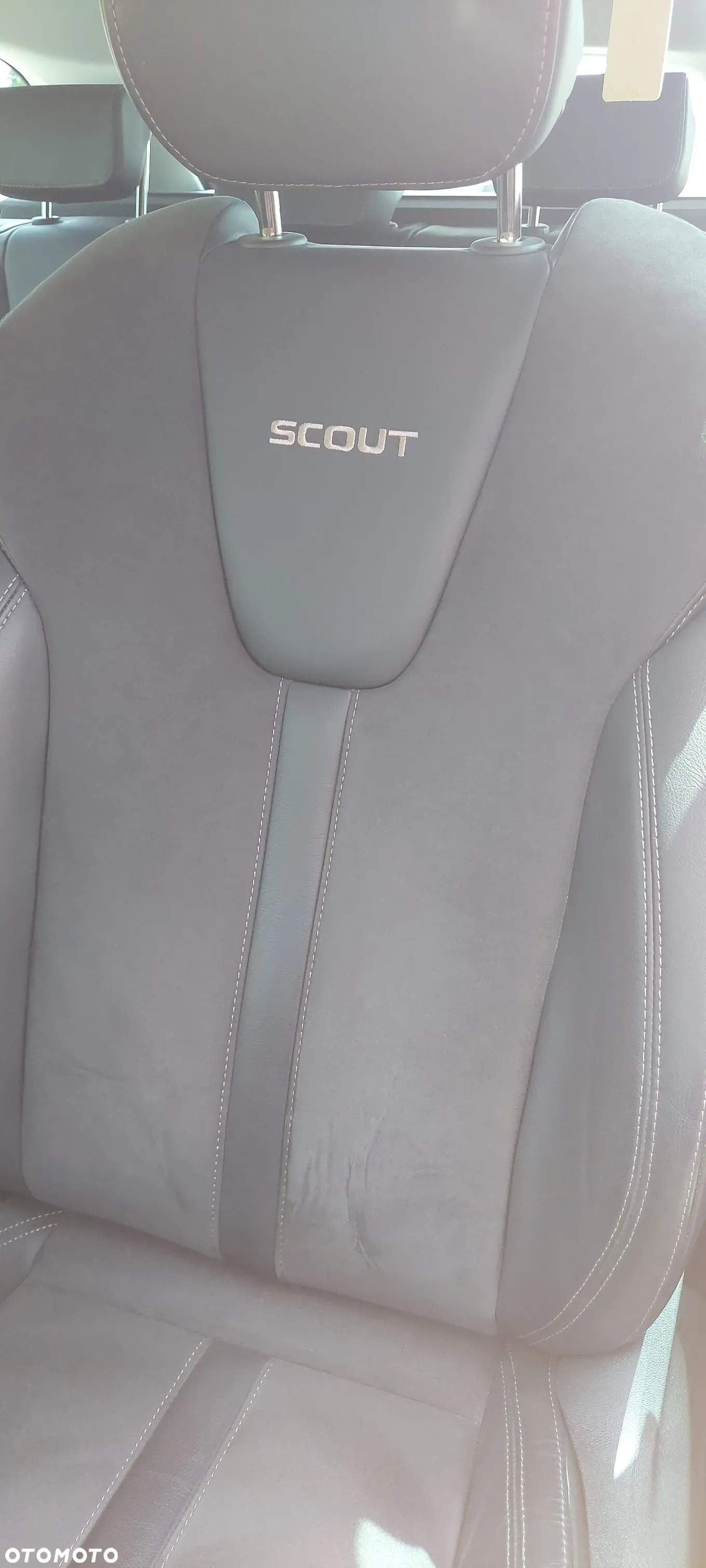 Skoda Octavia 2.0 TSI 4x4 Scout DSG - 21