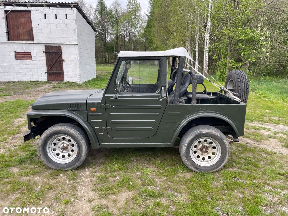 Suzuki Samurai - 4