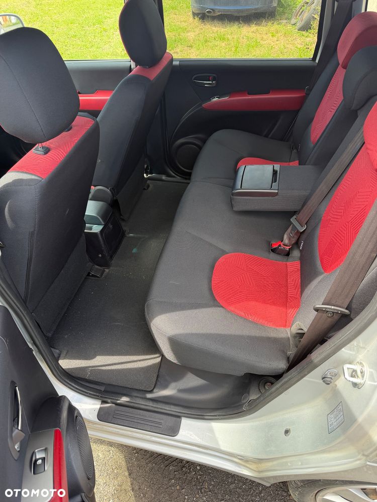 Hyundai Matrix 1.5 CRDi VGT GLS - 15