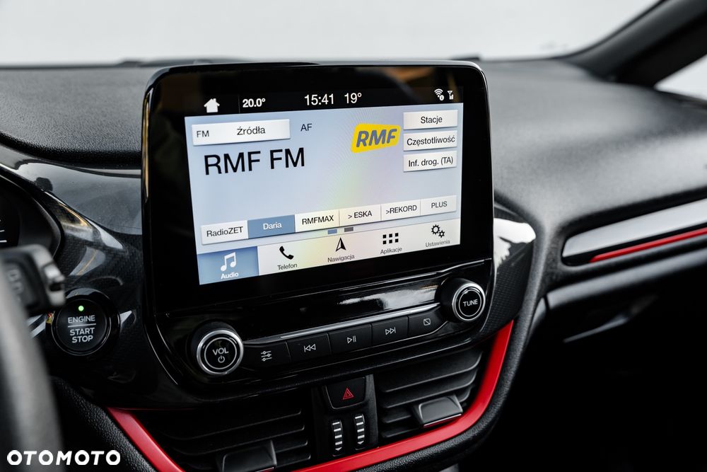 Ford Fiesta 1.0 EcoBoost ST-Line Red ASS - 32