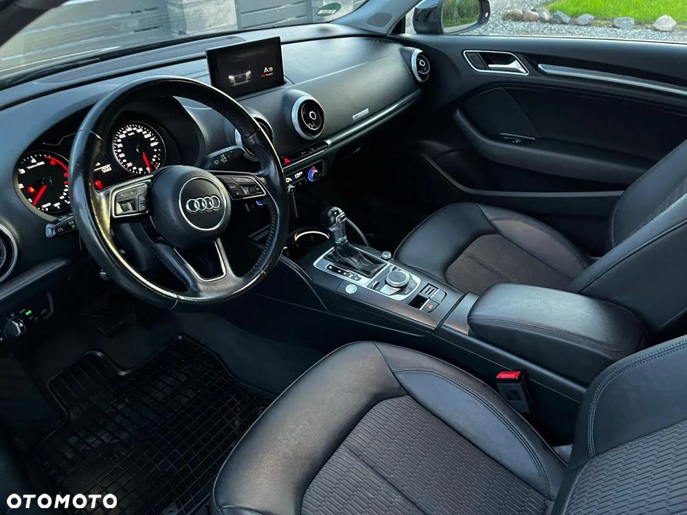 Audi A3 1.6 TDI S tronic - 22