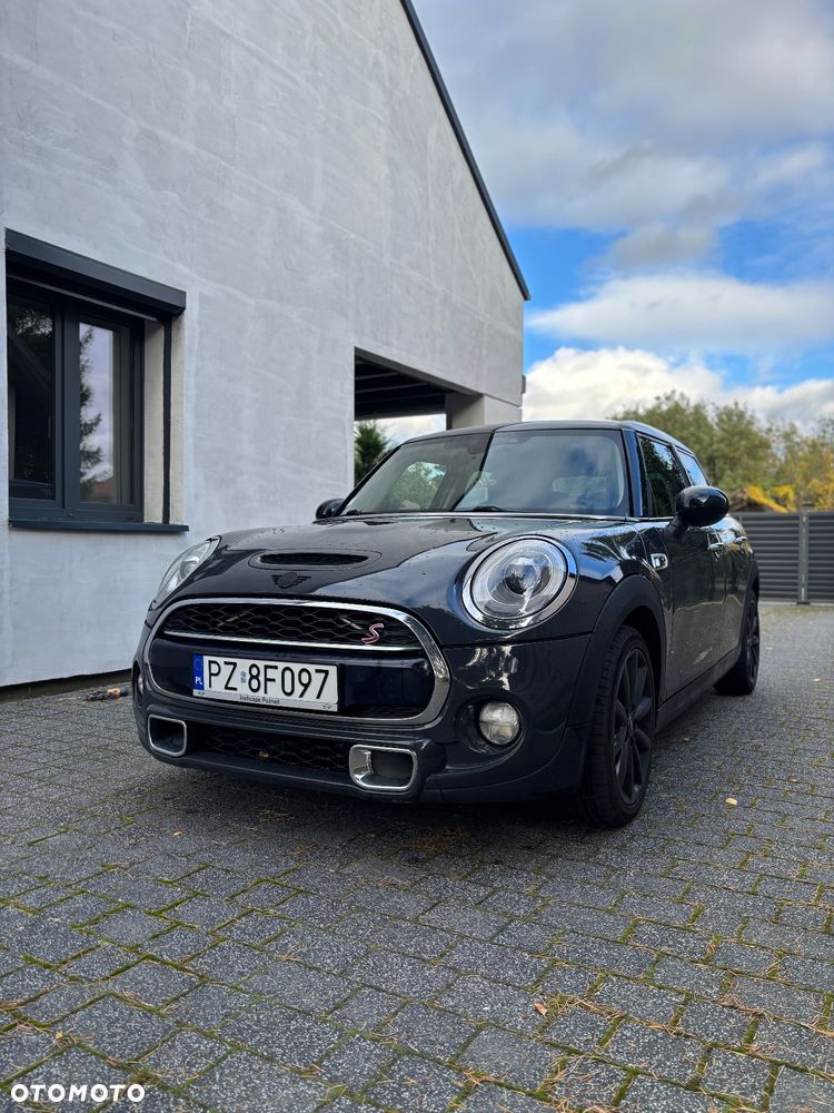 MINI Cooper S - 1