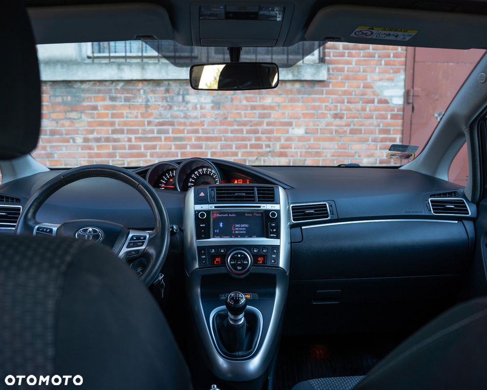 Toyota Verso 1.8 7-Sitzer Executive - 13