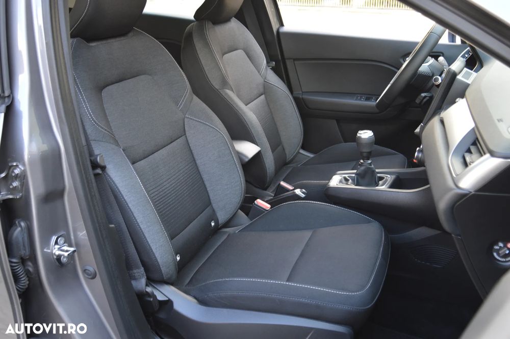 Renault Captur BLUE dCi 115 BUSINESS EDITION - 11