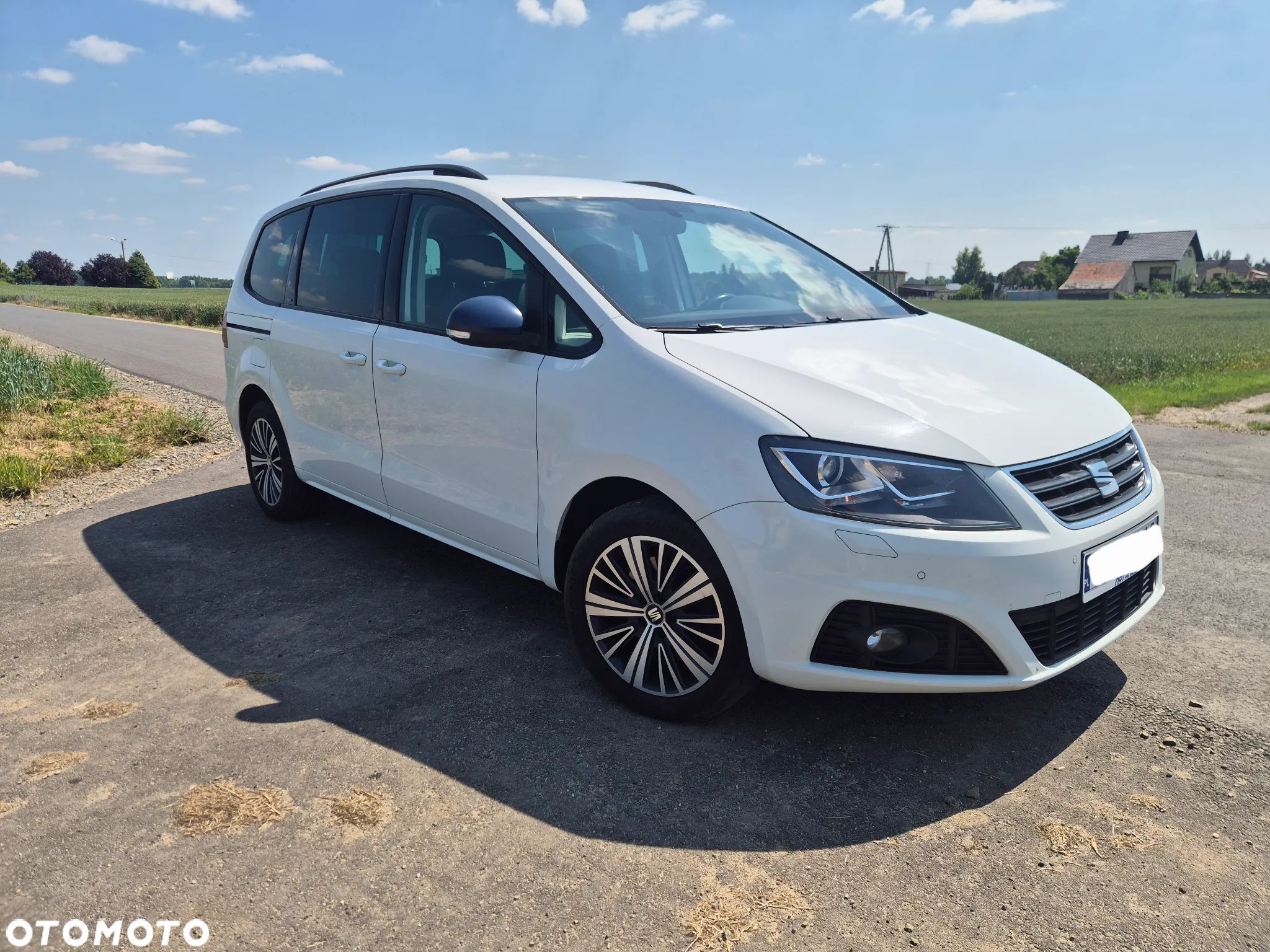 Seat Alhambra 2.0 TDI Ecomotive Connect - 1