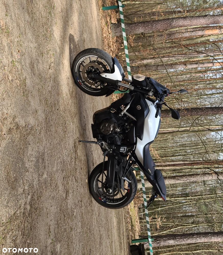 Yamaha MT - 2