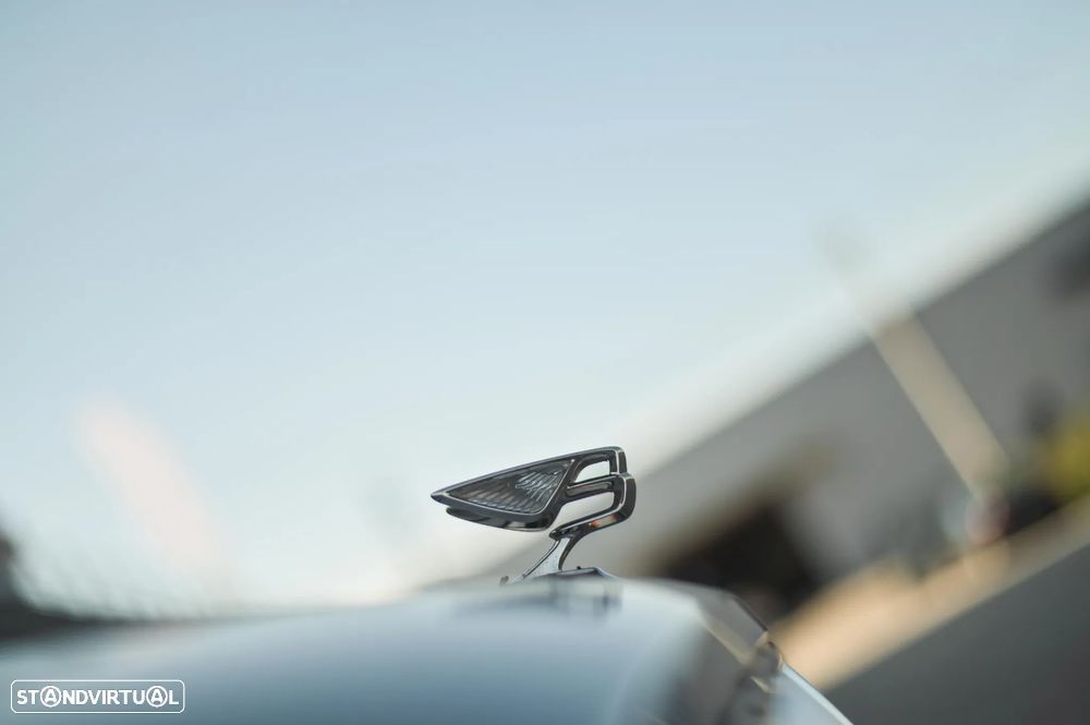 Bentley Flying Spur W12 - 13