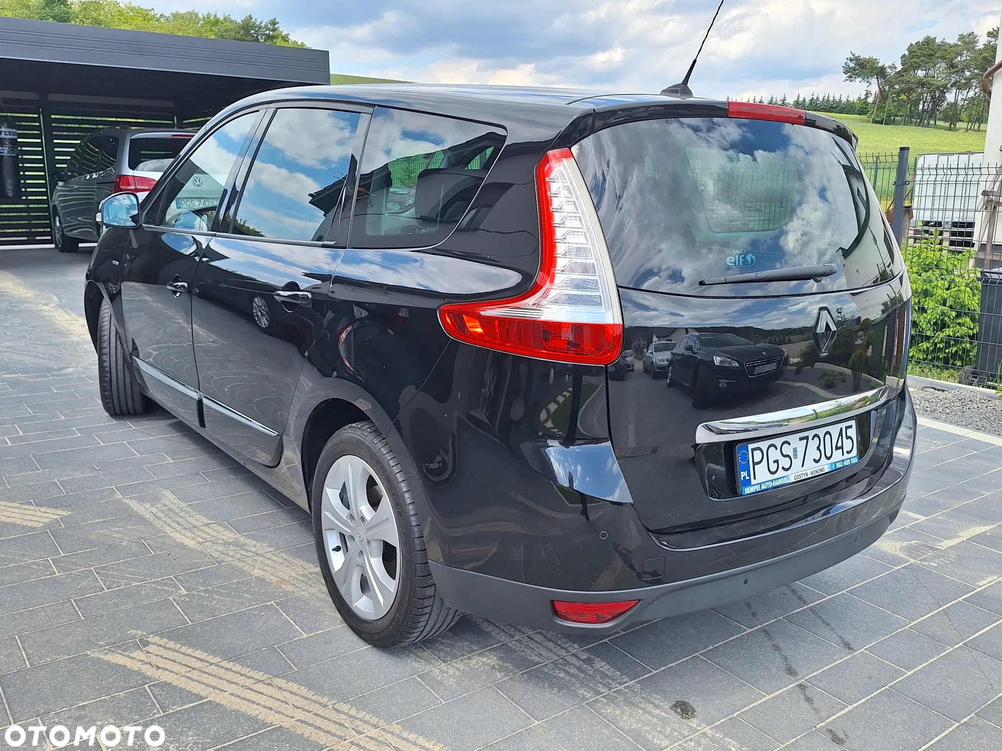 Renault Grand Scenic Gr 1.4 16V TCE Bose Edition - 12