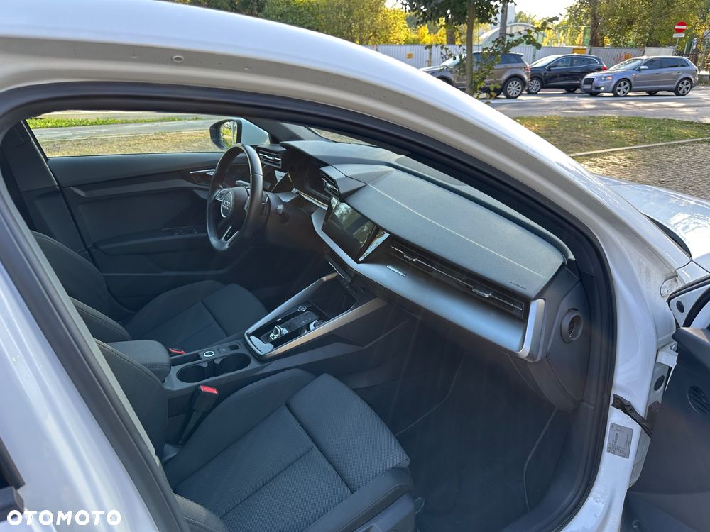 Audi A3 - 8