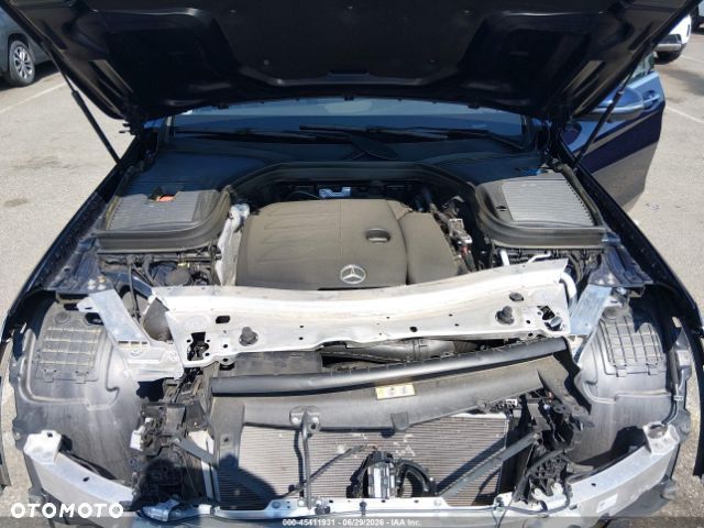 Mercedes-Benz GLC 300 4Matic 9G-TRONIC - 9