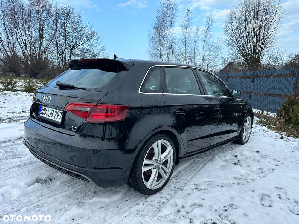 Audi A3 Sportback 2.0 TDI quattro S tronic sport - 2