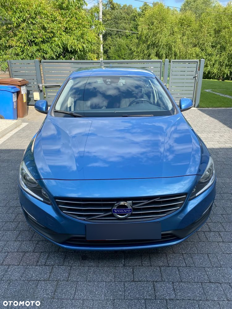 Volvo V60 D2 Kinetic - 2