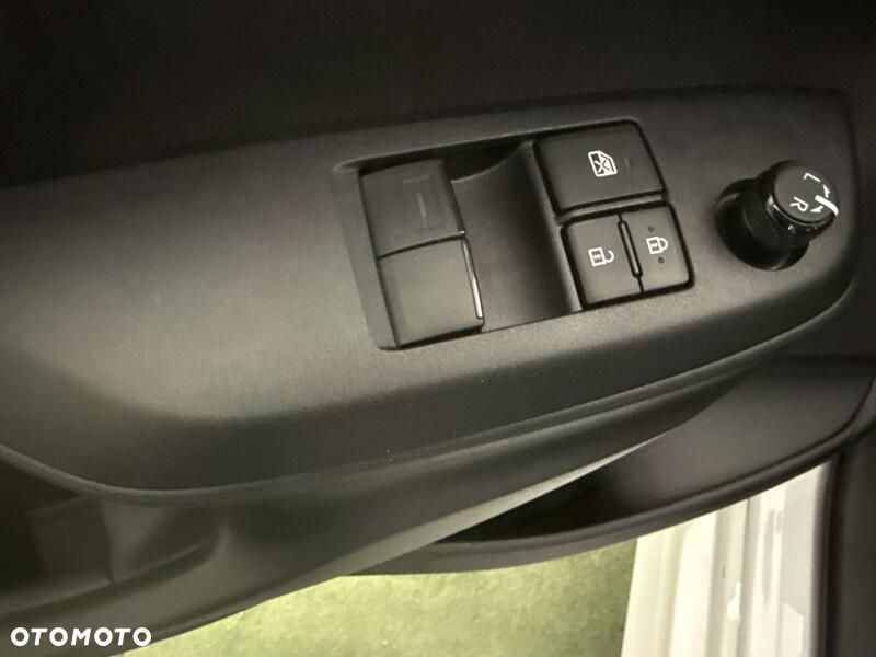 Toyota Yaris Hybrid 1.5 Active - 12