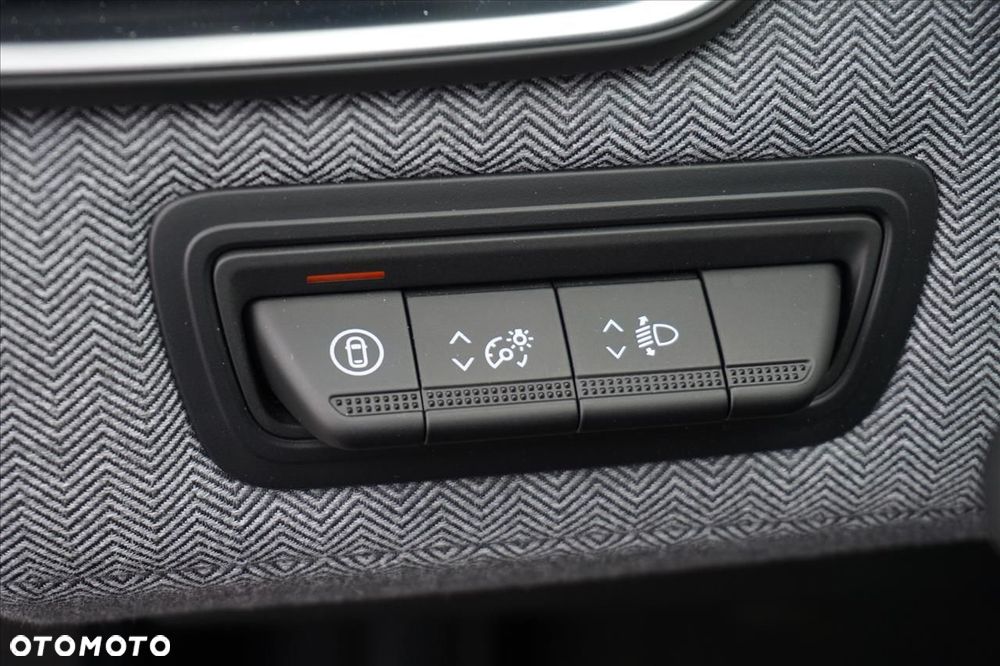 Renault Clio 1.0 TCe Techno - 10