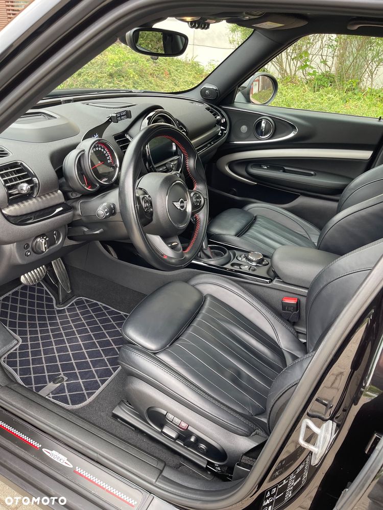 MINI Clubman - 16