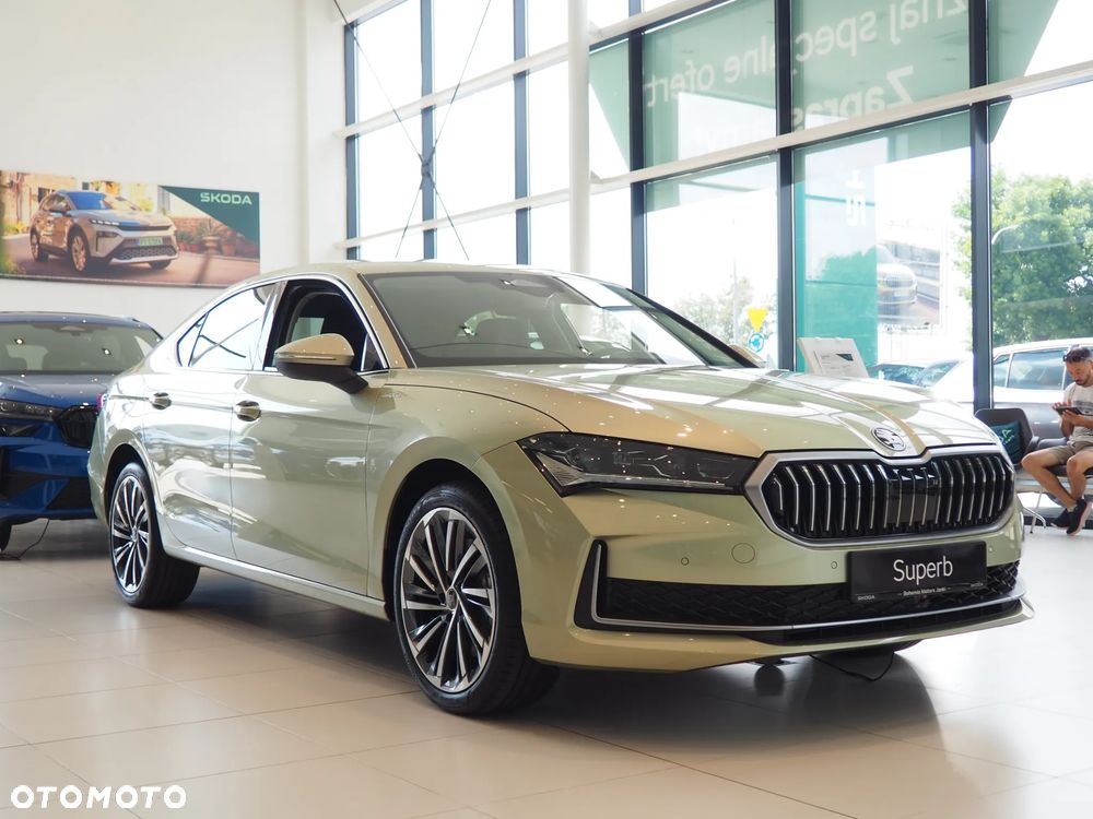 Skoda Superb 2026 photo 2