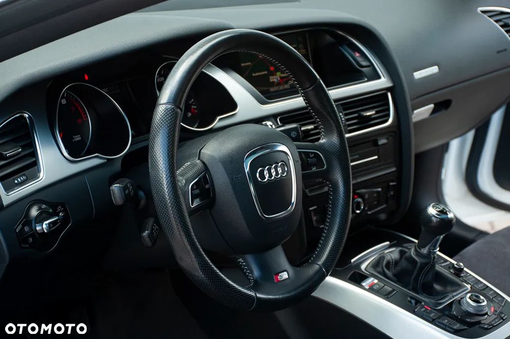 Audi A5 Coupé 2.0 TFSI Quattro - 23