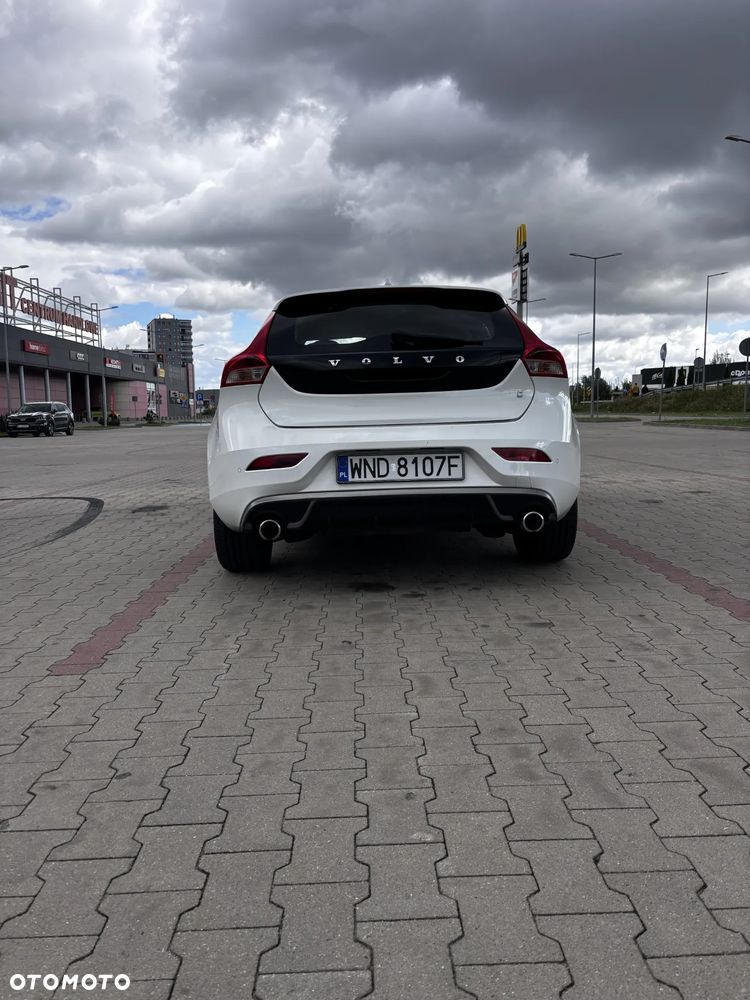 Volvo V40 2017 photo 4