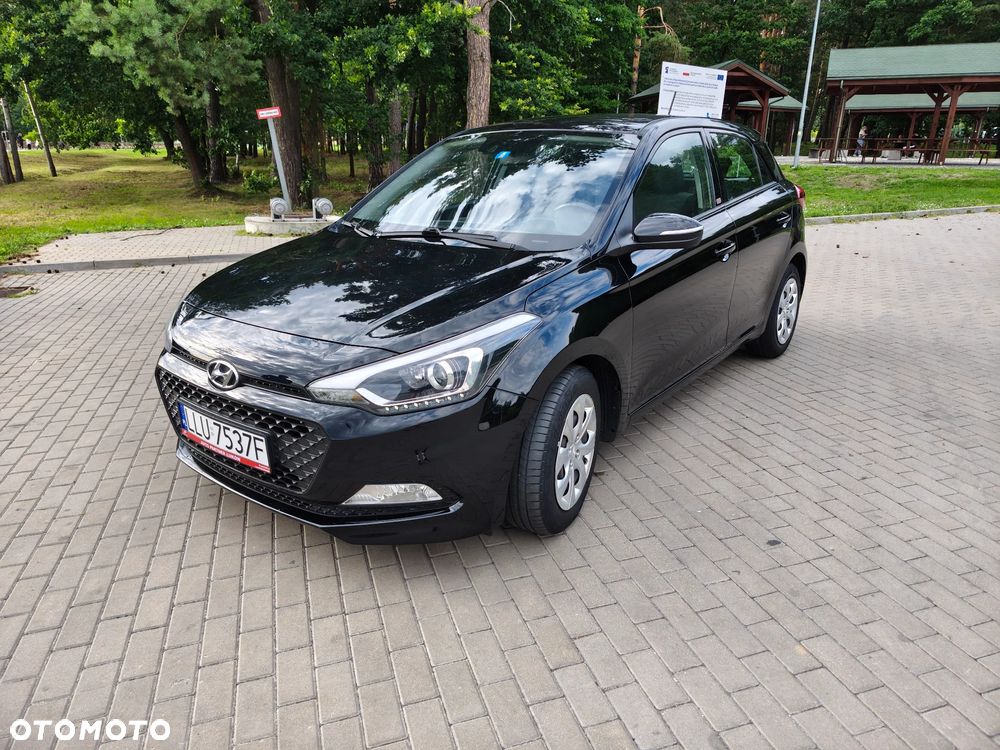 Hyundai i20 1.4 Automatik Trend - 1