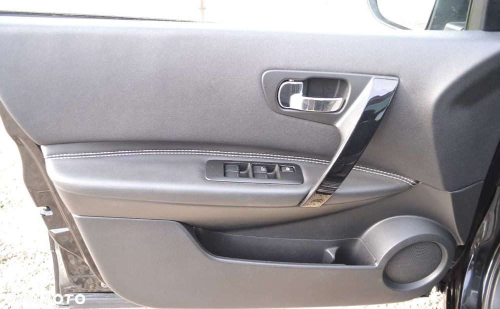 Nissan Qashqai+2 2.0 Tekna - 24