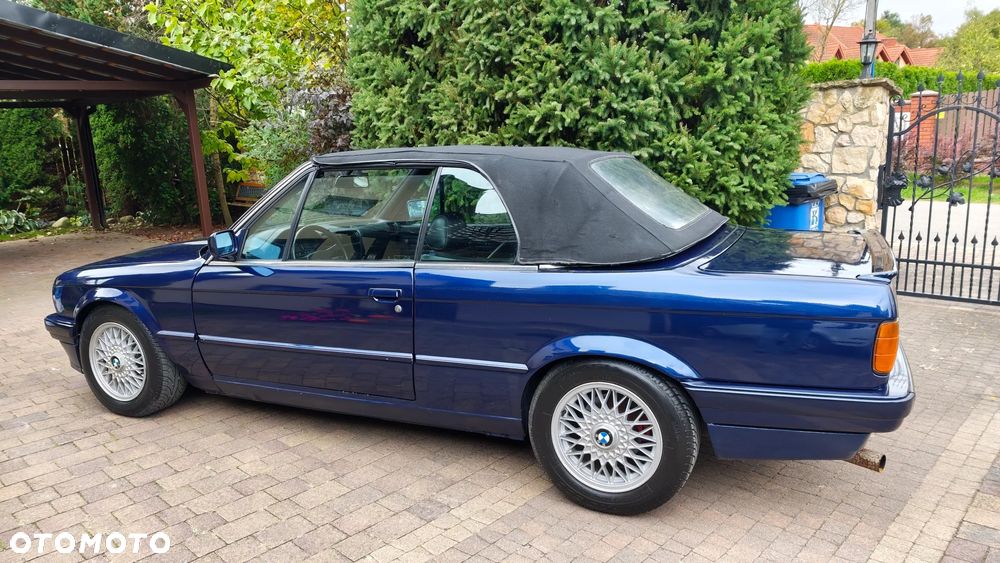 BMW Seria 3 318i - 13