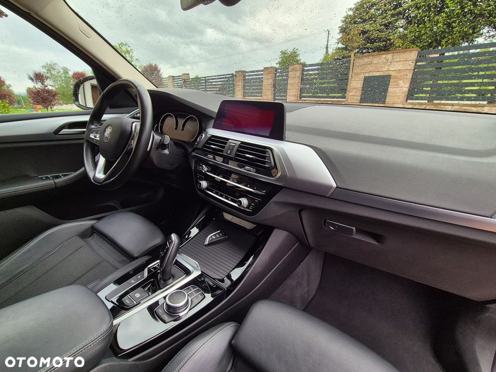 BMW X3 xDrive20i GPF xLine - 22