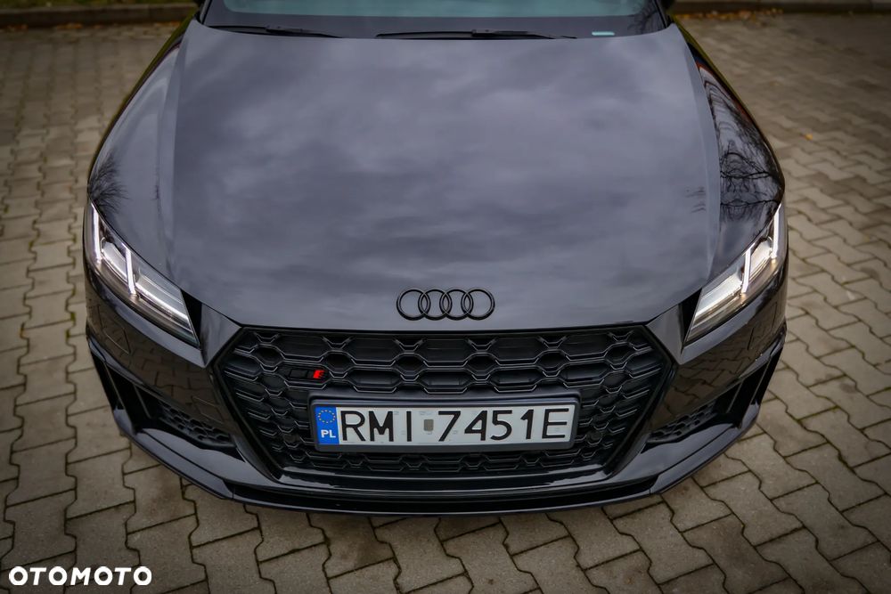 Audi TT S Coupé - 8