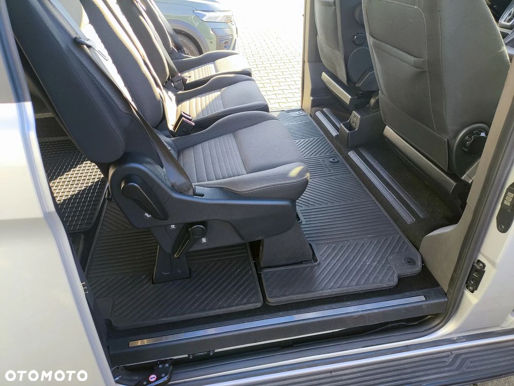 Ford Tourneo Custom 2.0 EcoBlue L2 Titanium SelectShift - 12