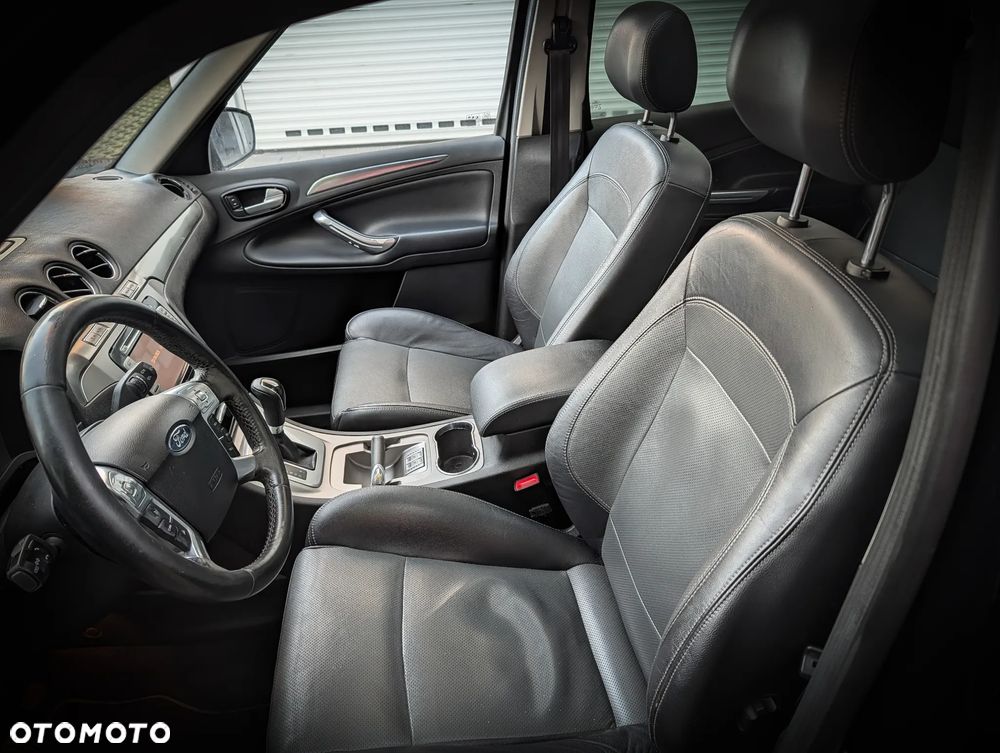 Ford S-Max 2.0 TDCi Titanium - 30