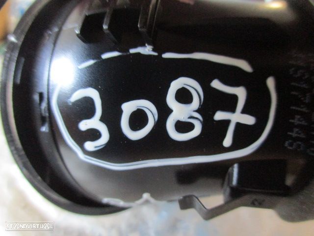 Grelha Friso 8X1820951 AUDI A1 SPORTBACK 8X FASE 2  2017 1.6TDI 115CV 5P PRETO MEIO GRE VENTILAÇÃO - 4