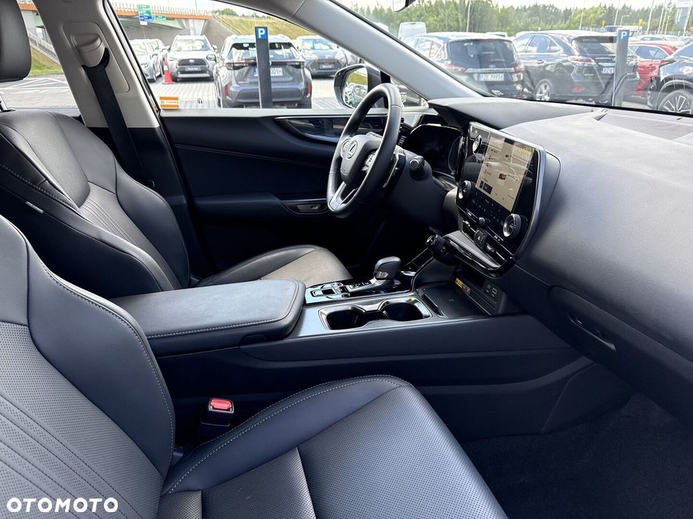 Lexus NX 350h Prestige AWD - 21
