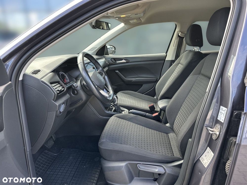 Volkswagen T-Cross - 11